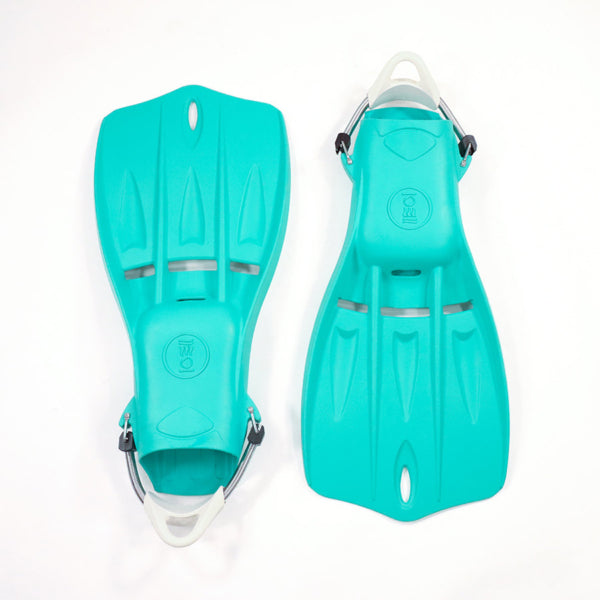 Fourth Element Tech Fins Aqua at Dive Rutland