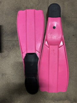 Fins: Closed Heel: Various