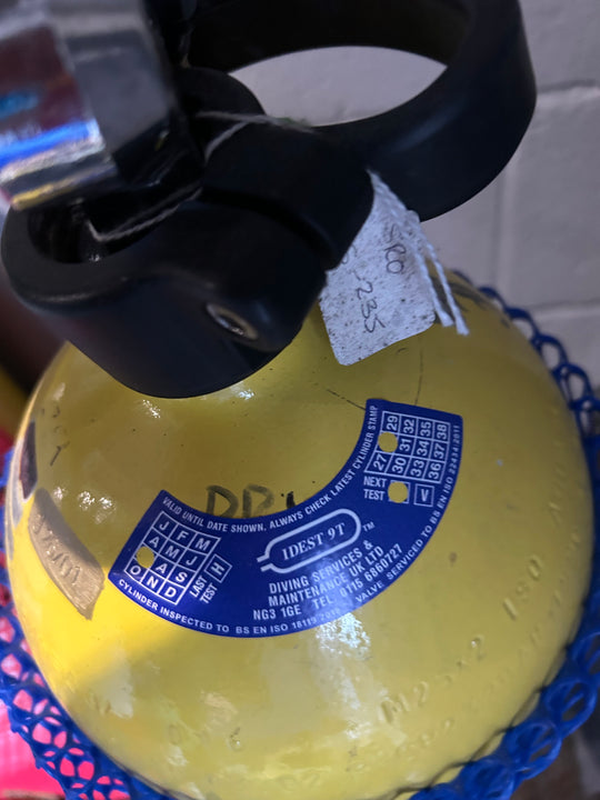 Cylinder: 232 bar - secondhand