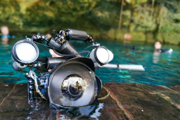 Marelux camera rig by the side of open water pool