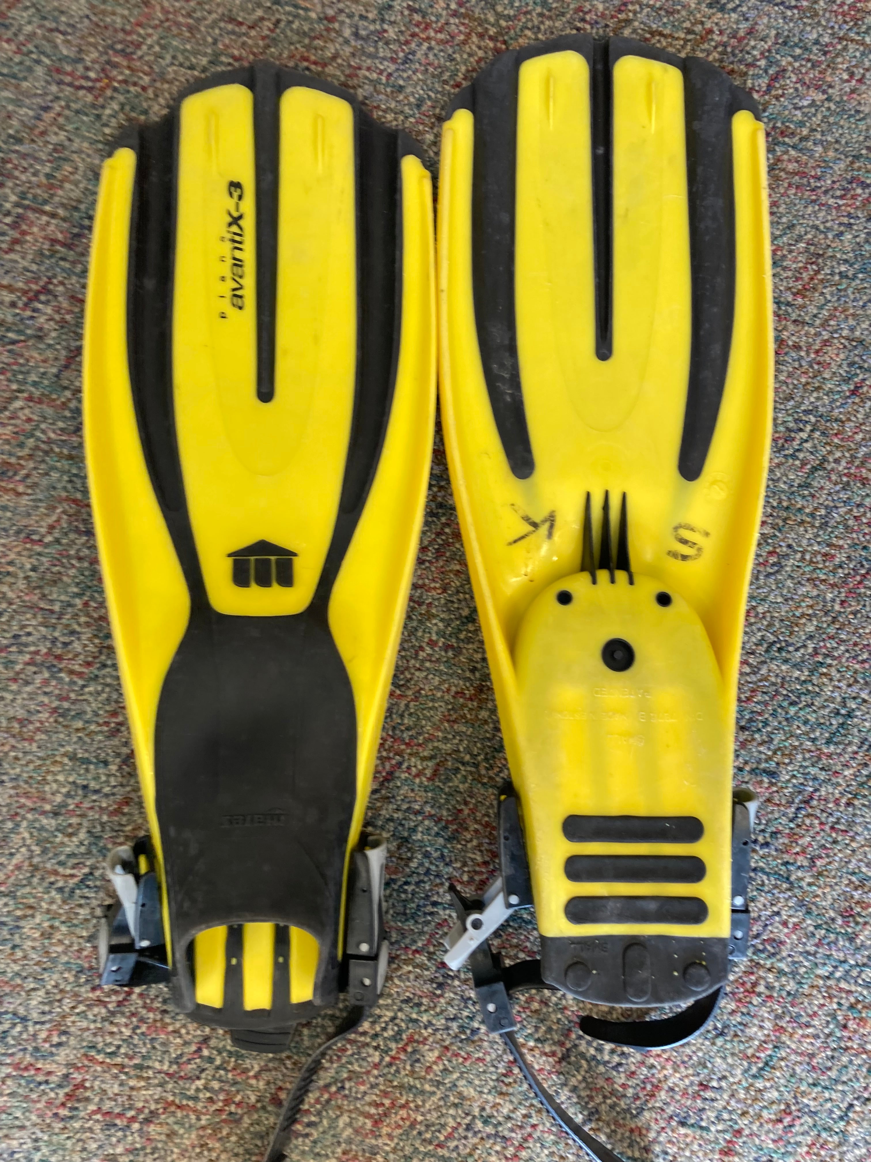 MAres Fins Avantix-3 Yellow Size: S | Dive Rutland