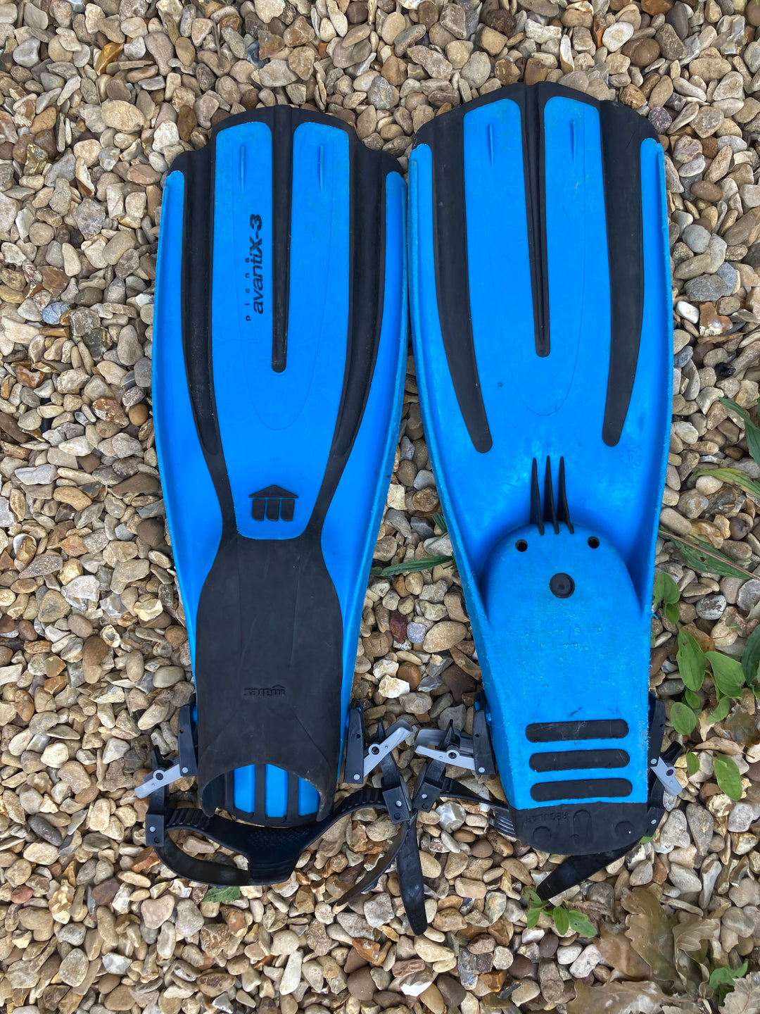 Mares Fins Blue Regular Secondhand | Dive Rutland