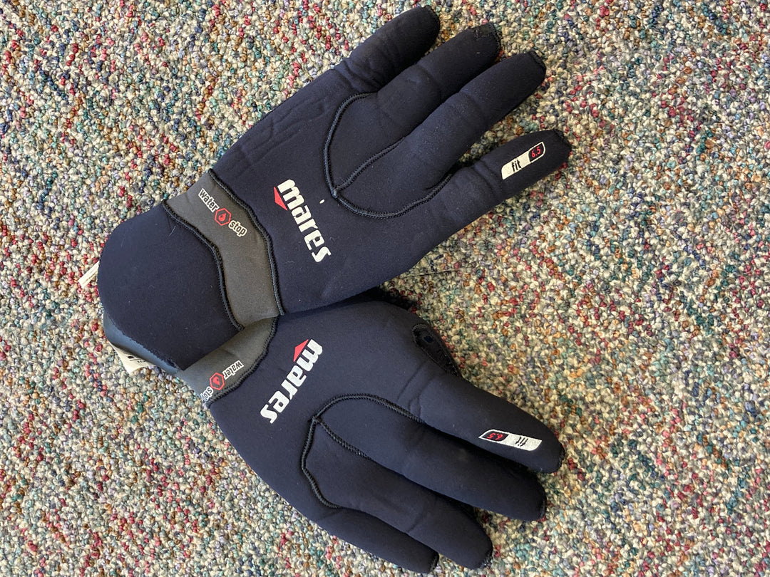 Gloves : Secondhand