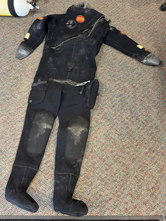 Drysuit: Otter: Mako T: Size LT: Secondhand