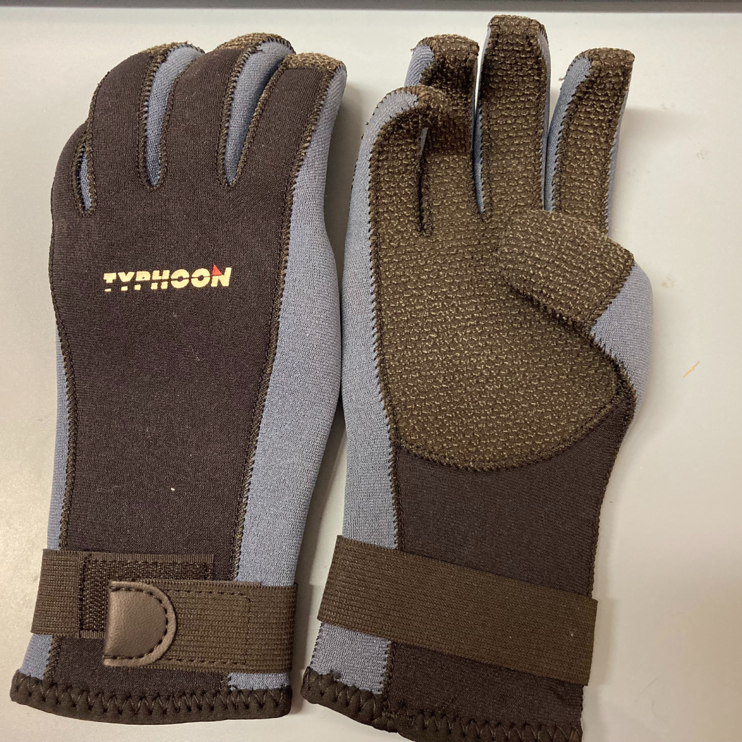 Typhoon 3mm Gloves | Dive Rutland