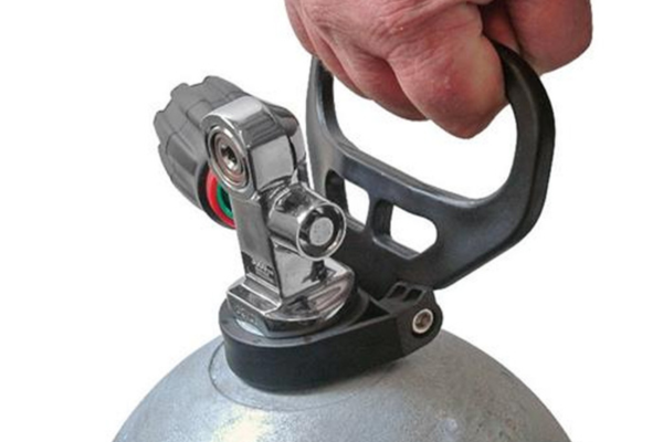 Cylinder being carried by a cylinder attached to the cylinder neck